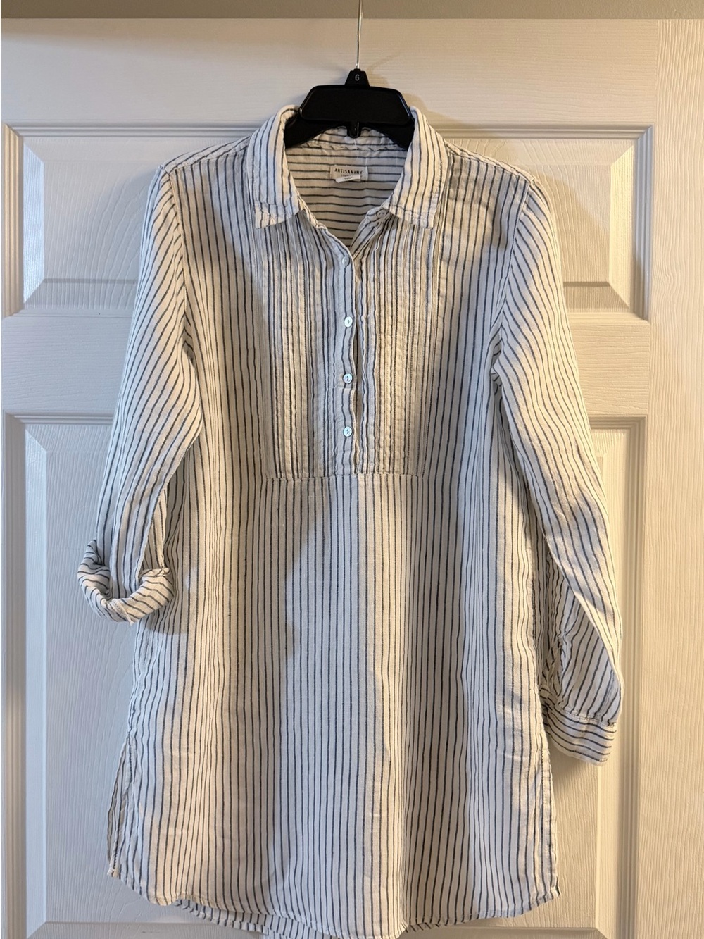 Artisan Ny White and Navy Striped Linen Tunic